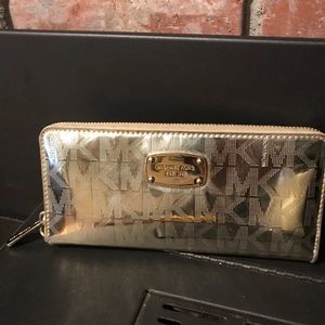 Michael Kors Gold Wallet